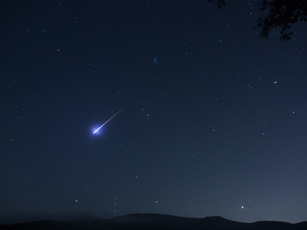 Santa's sleigh in the skies